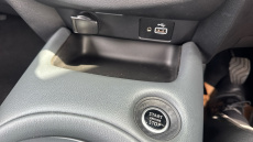 Nissan Juke 1.0 DiG-T 114 N-Connecta 5dr Petrol Hatchback